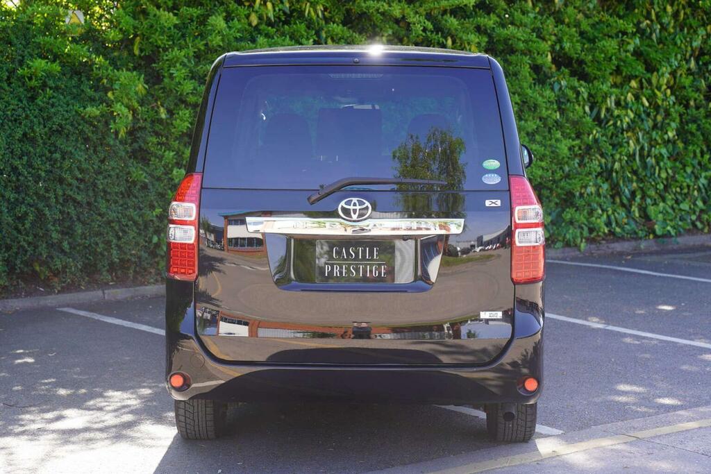 Toyota Noah Mpv 2.0 X L Selection 7 Seats 201212 Black #5
