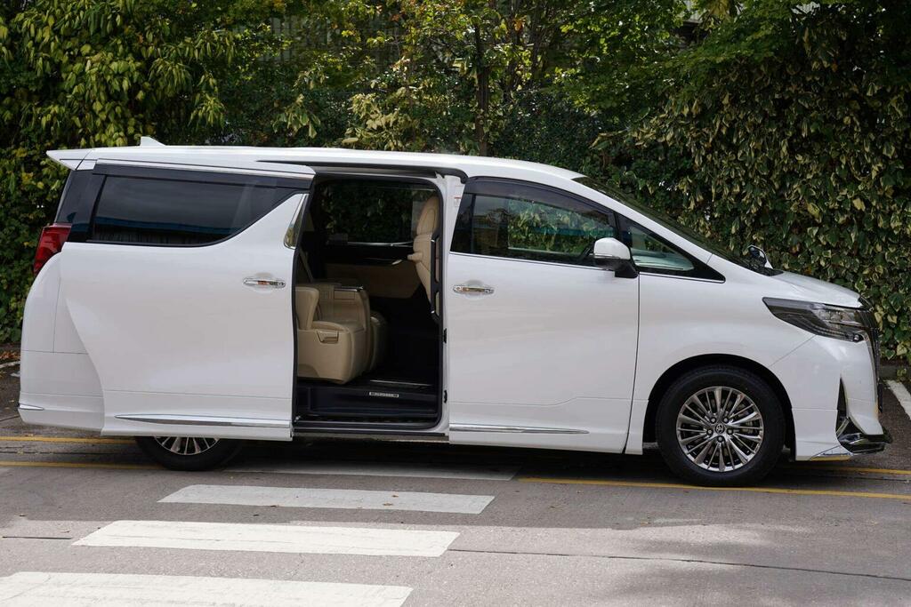 Toyota Alphard Mpv 3.5Gf V6 Modellista 7 Seats 202121 White #3