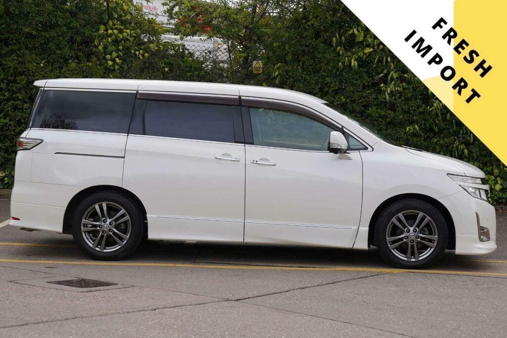 Nissan Elgrand Mpv 2.5 Highway Star Urban Chrome 7 Seats 201 IMP529 White #2