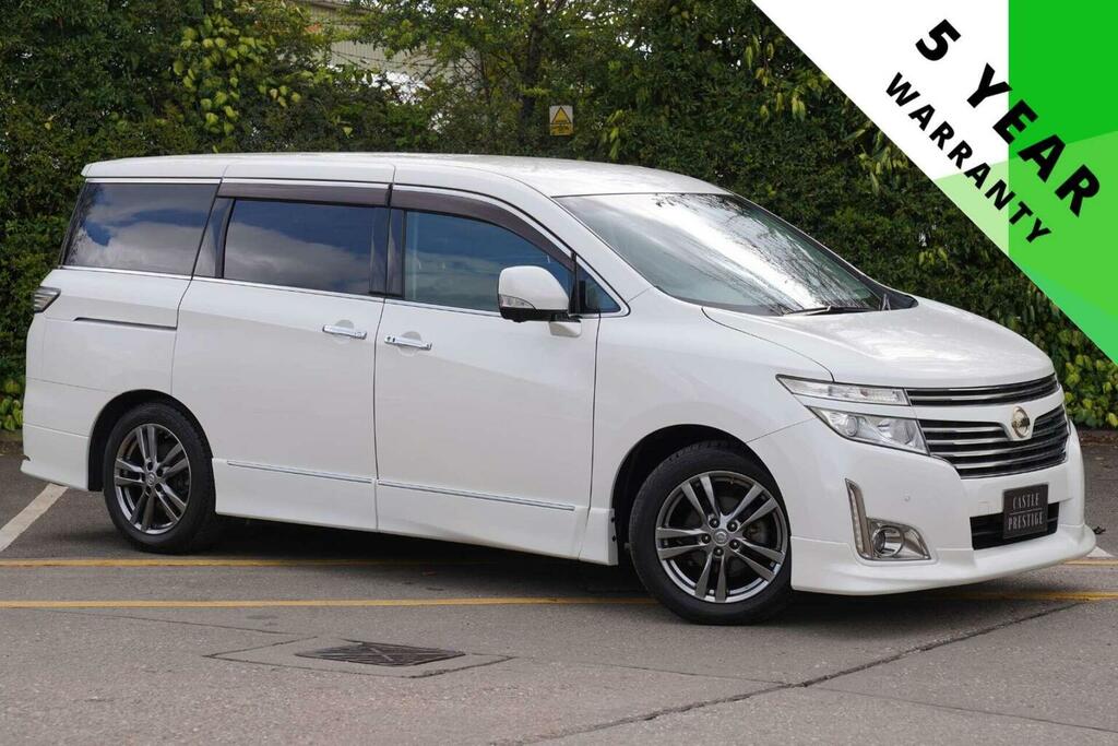 Nissan Elgrand Mpv 2.5 Highway Star Urban Chrome 7 Seats 201 White