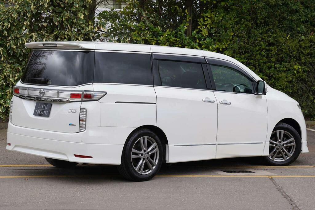 Nissan Elgrand Mpv 3.5 V6 Highway Star Urban Selection V 7 Se IMP566 White #4