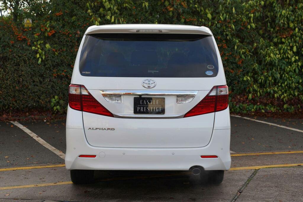 Toyota Alphard Mpv 2.4 S 7 Seats 201111 White #6