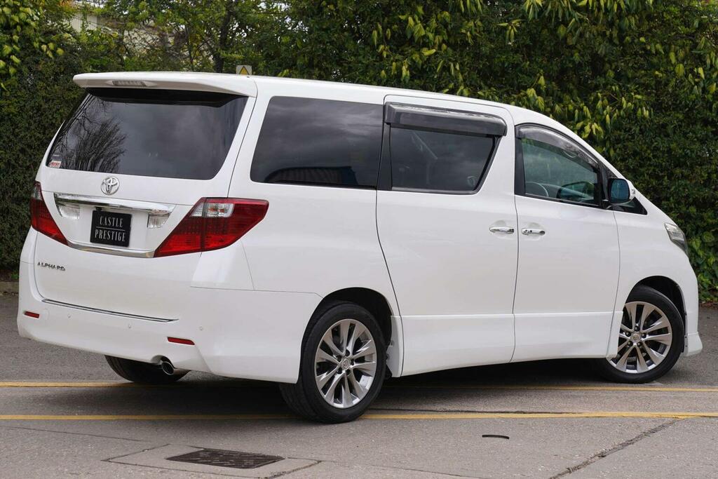 Toyota Alphard Mpv 2.4 S 4Wd Prime Selection 7 Seats 201010 White #4