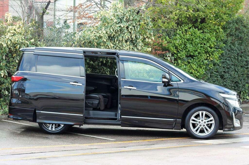 Nissan Elgrand Mpv 3.5 V6 Highway Star Premium 7 Seats 2010 Black #3