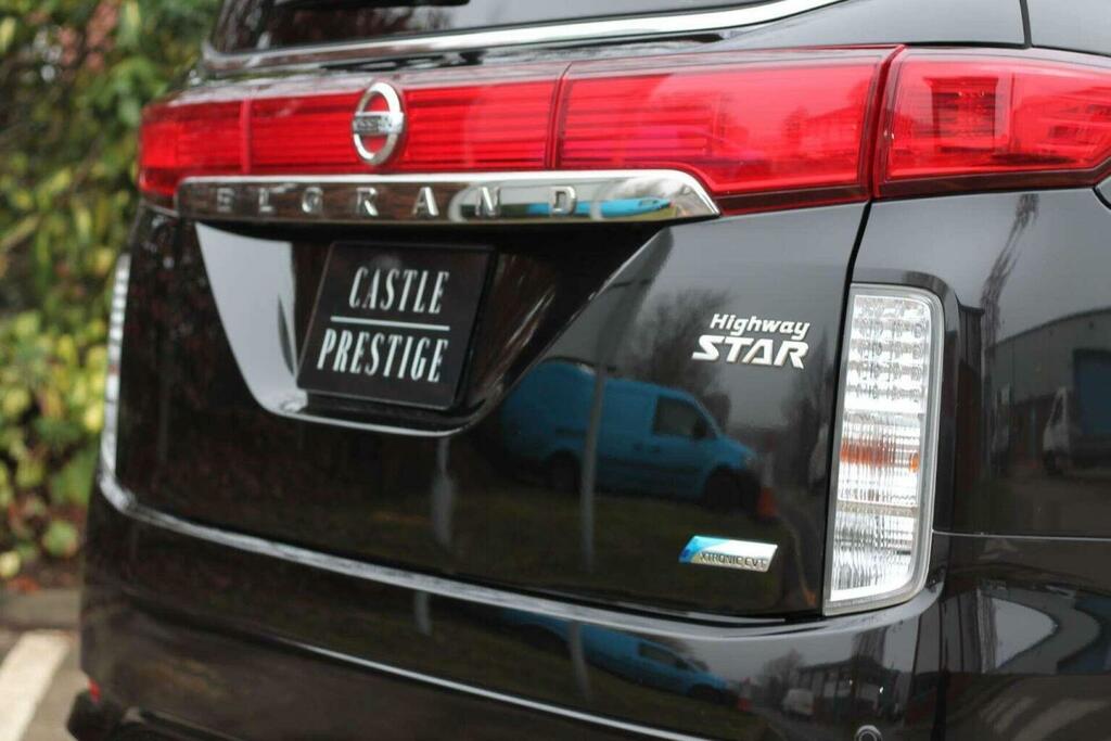 Nissan Elgrand Mpv 3.5 V6 Highway Star Premium 7 Seats 2010 Black #5