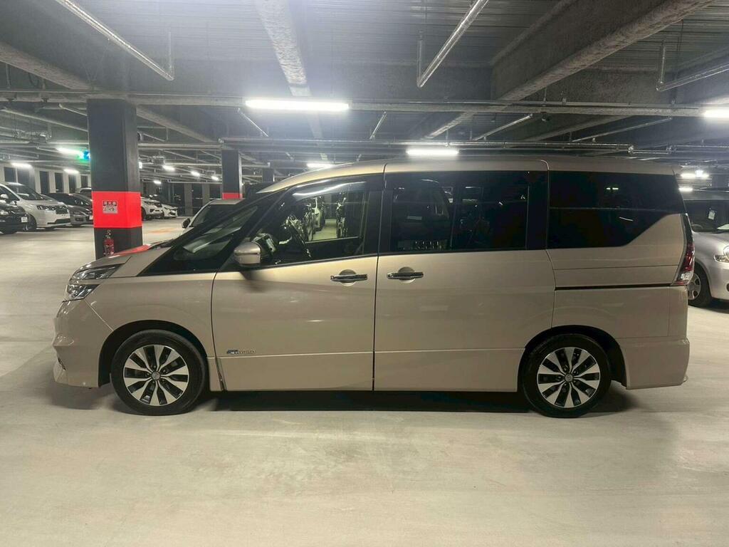 Nissan Serena Mpv 2.0 Highway Star Propilot Edition Hybrid 8 Beige #6