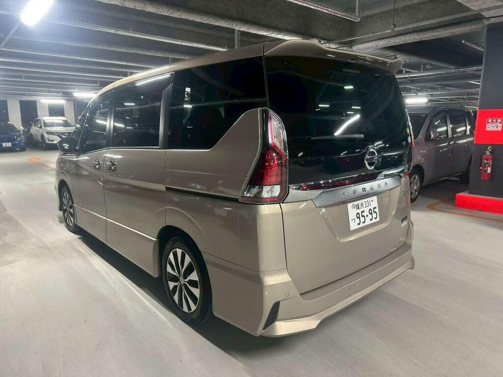 Nissan Serena Mpv 2.0 Highway Star Propilot Edition Hybrid 8 Beige #5