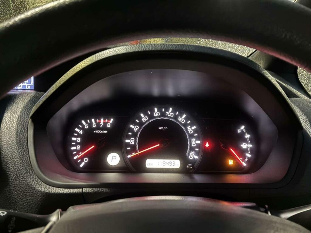 Toyota Noah Mpv Black #21