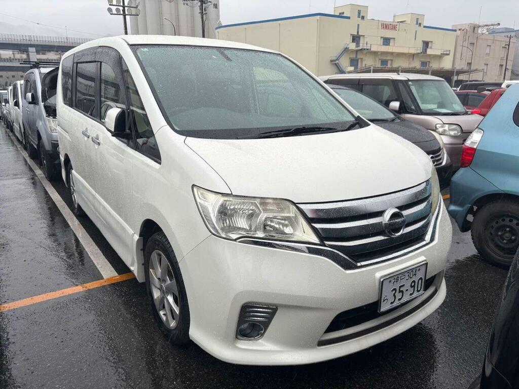 Nissan Serena Mpv 2.0 Highway Star V Selection 8 Seats 2012 White