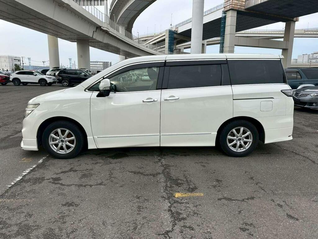 Nissan Elgrand Mpv 2.5 Highway Star 7 Seats 201463 White #6
