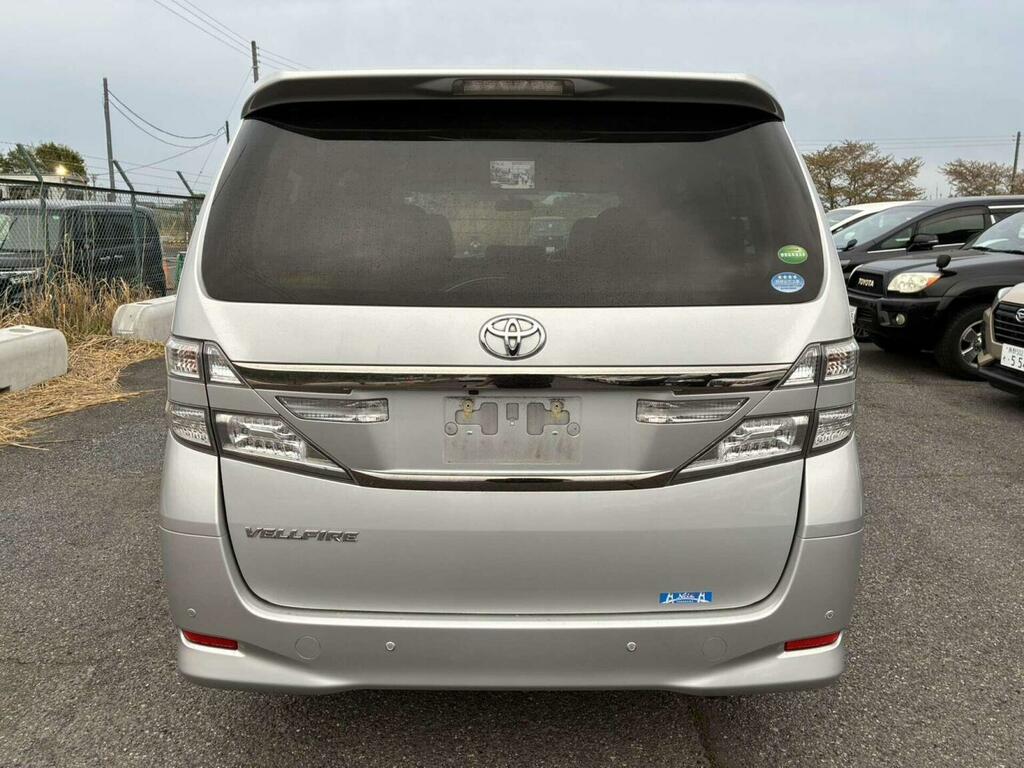 Toyota Vellfire Mpv 2.4 X 8 Seats 201363 Silver #4