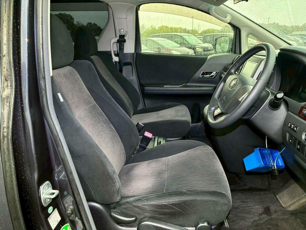 Toyota Alphard Mpv 2.4 S 8 Seats 201212 Grey #5
