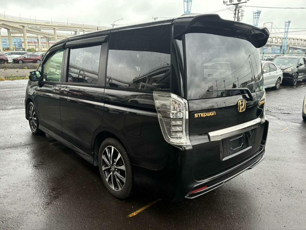 Honda StepWagon Mpv 2.0 Spada Z Cool Spirit 7 Seats 201363 Black #5