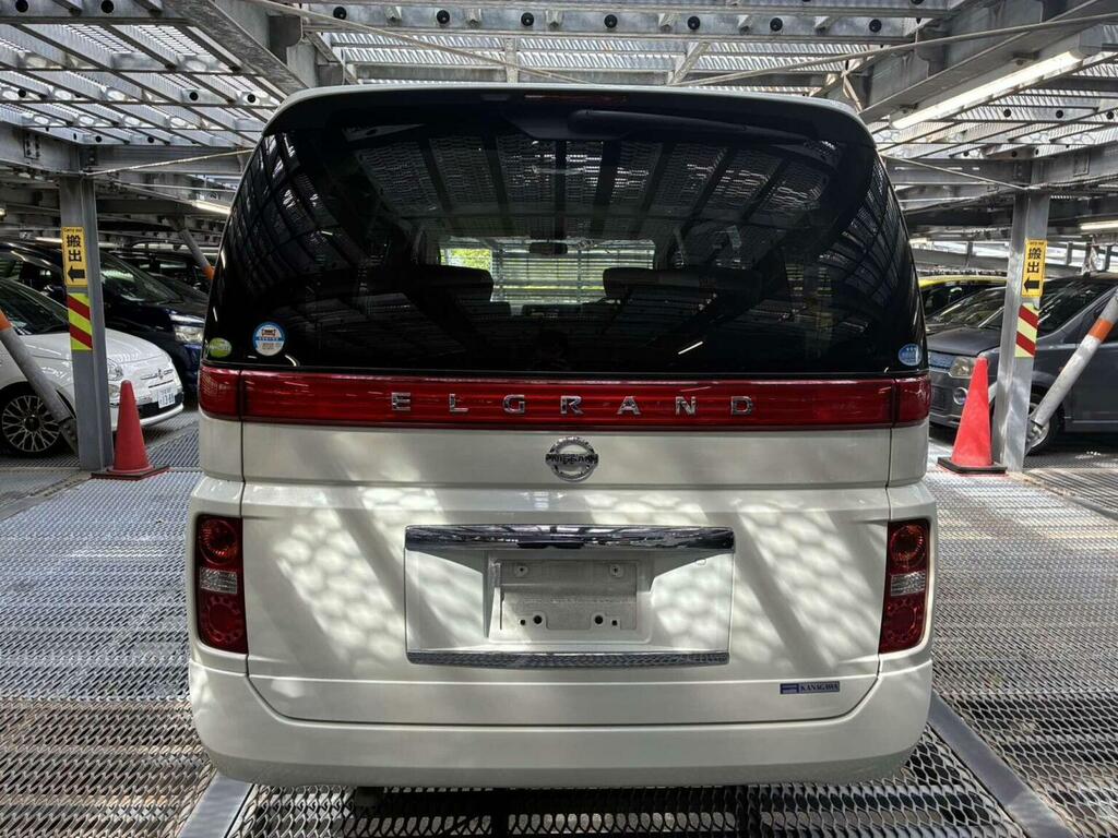 Nissan Elgrand Mpv 3.5 V6 Vg 8 Seats 200505 White #4