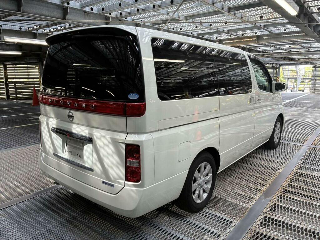 Nissan Elgrand Mpv 3.5 V6 Vg 8 Seats 200505 White #3