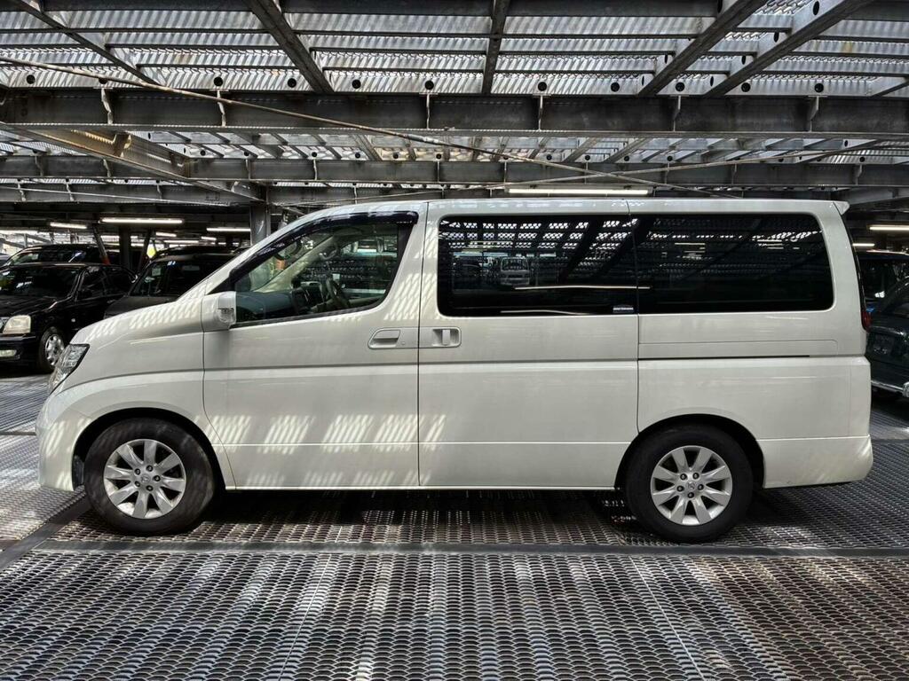 Nissan Elgrand Mpv 3.5 V6 Vg 8 Seats 200505 White #6