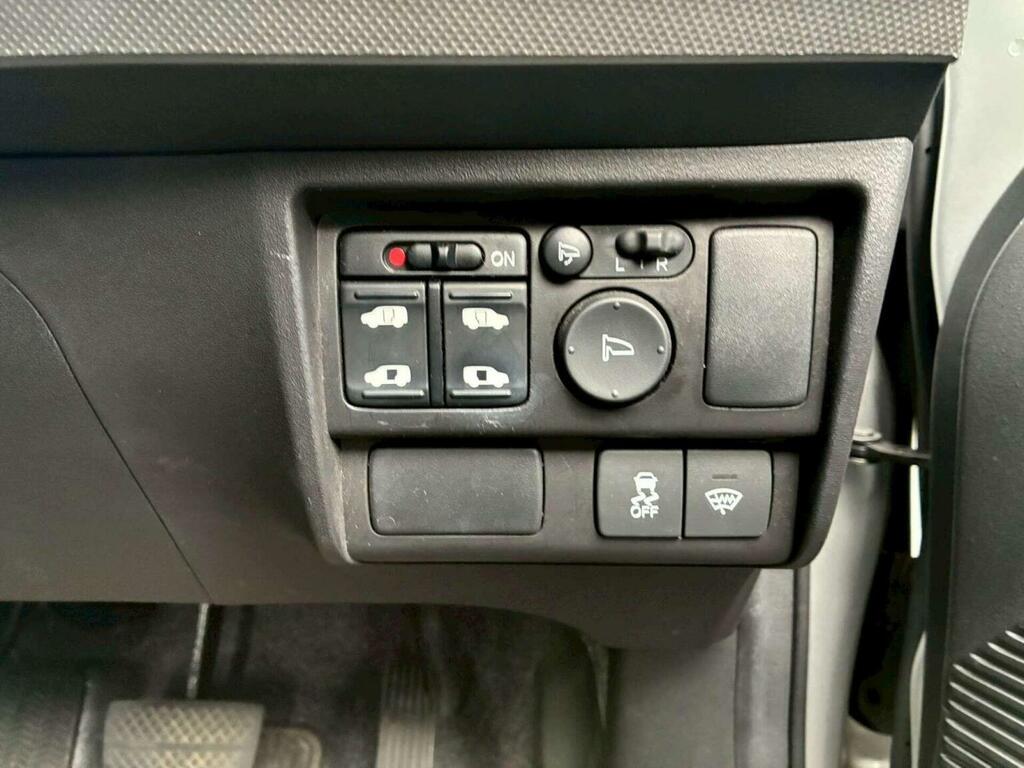 Honda Freed 1.5 I-vtec Es Plus Hatchback Cvt Euro 5 Grey #17
