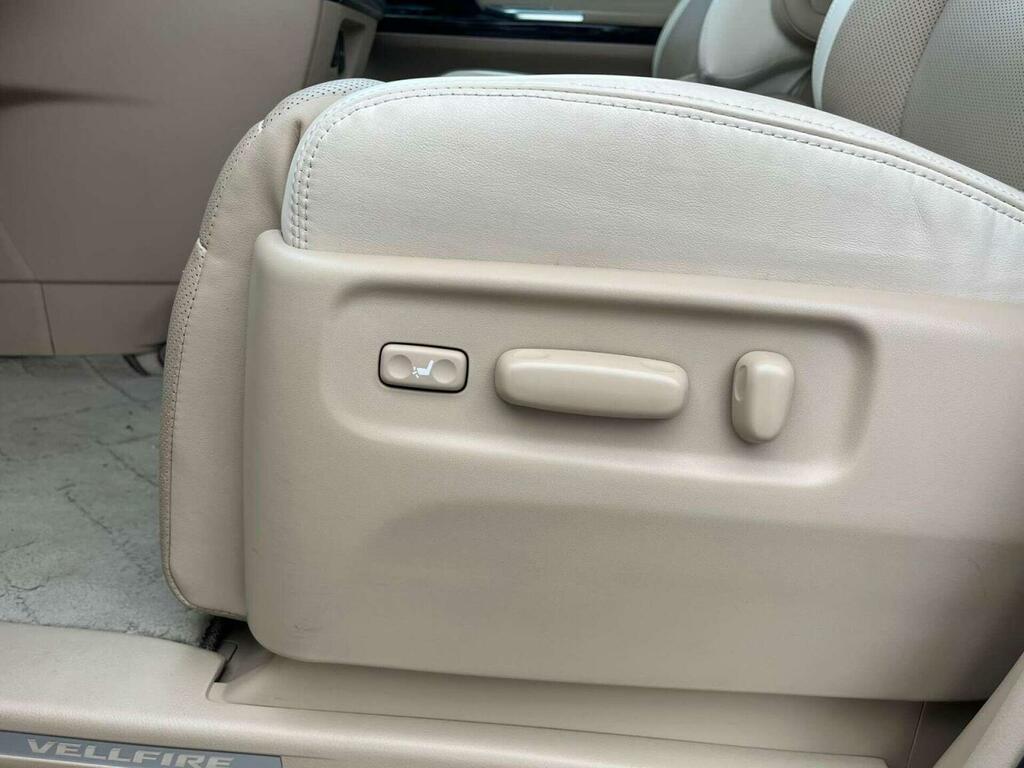 Seat Rwd L2 White #33