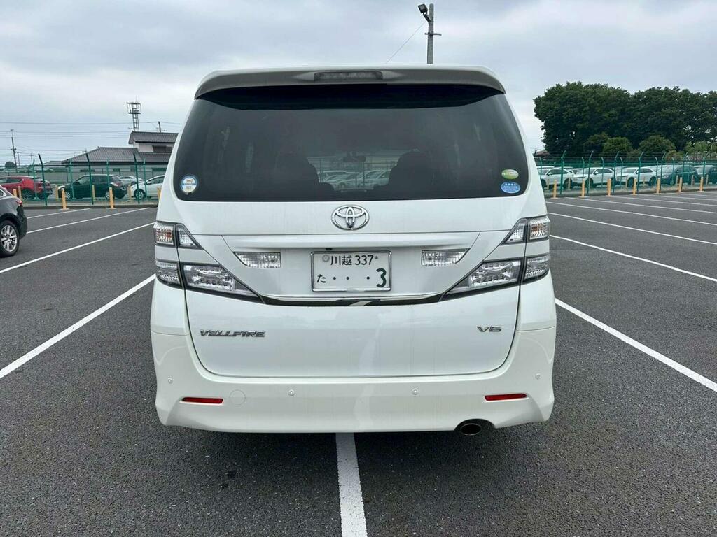 Toyota Vellfire Mpv 3.5 Z Platinum Selection 2 4Wd 7 Seats 20 White #4