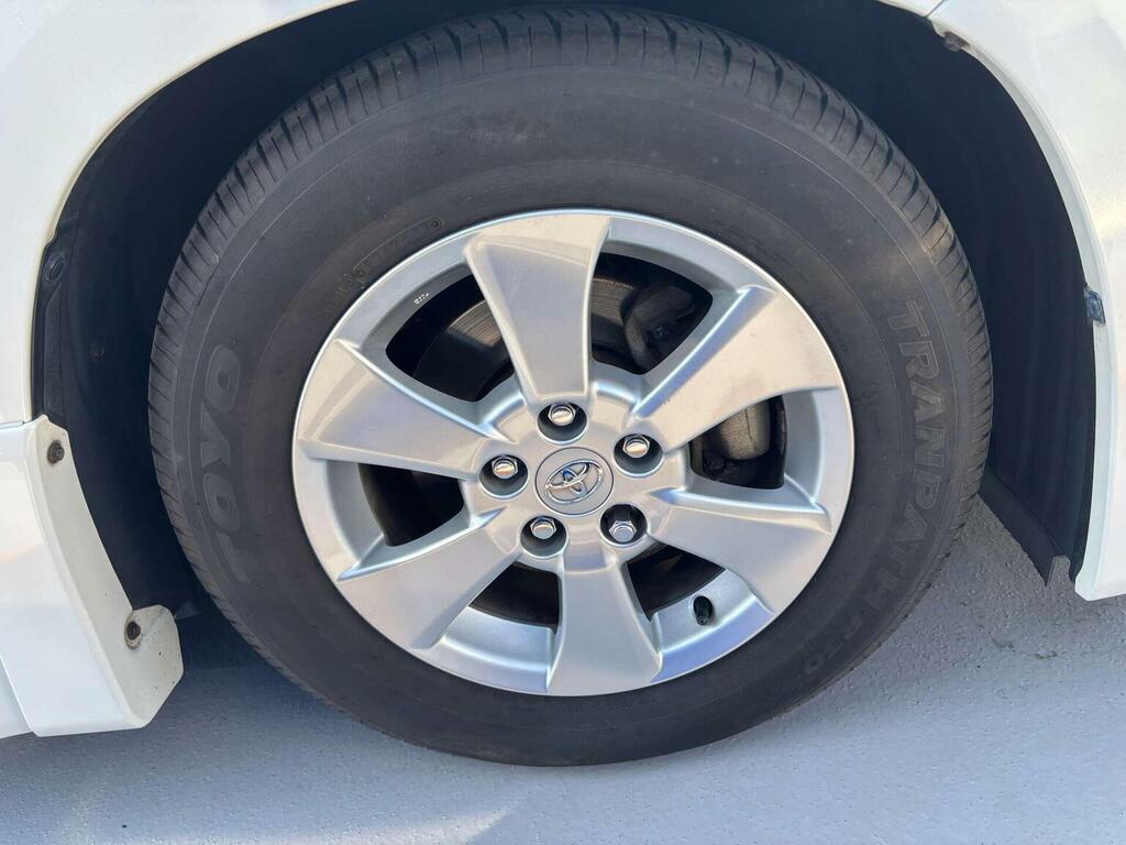 Toyota Alphard Hatchback Grey #5