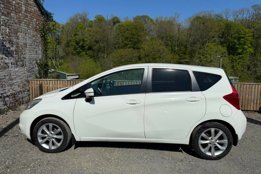 Nissan Note Hatchback CF63JDJ White #2