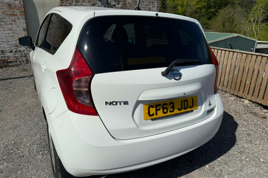 Nissan Note Hatchback CF63JDJ White #3