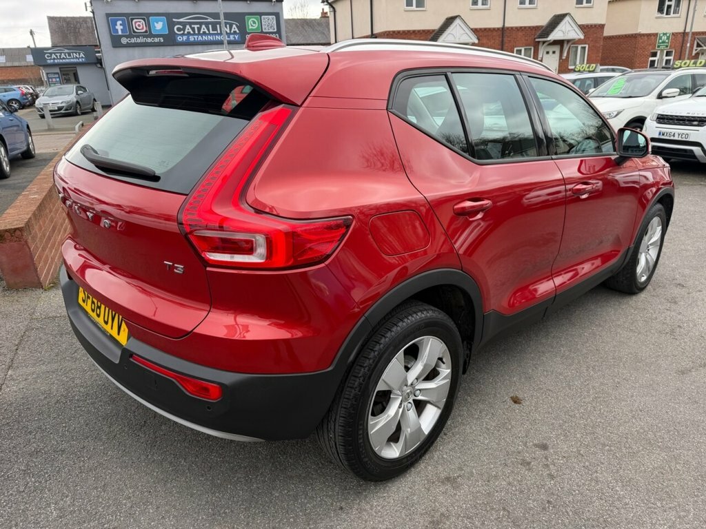 Volvo XC40 1.5L Momentum SF68UYV Red #6