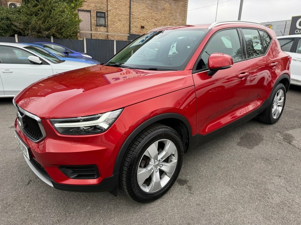 Volvo XC40 1.5L Momentum SF68UYV Red #5