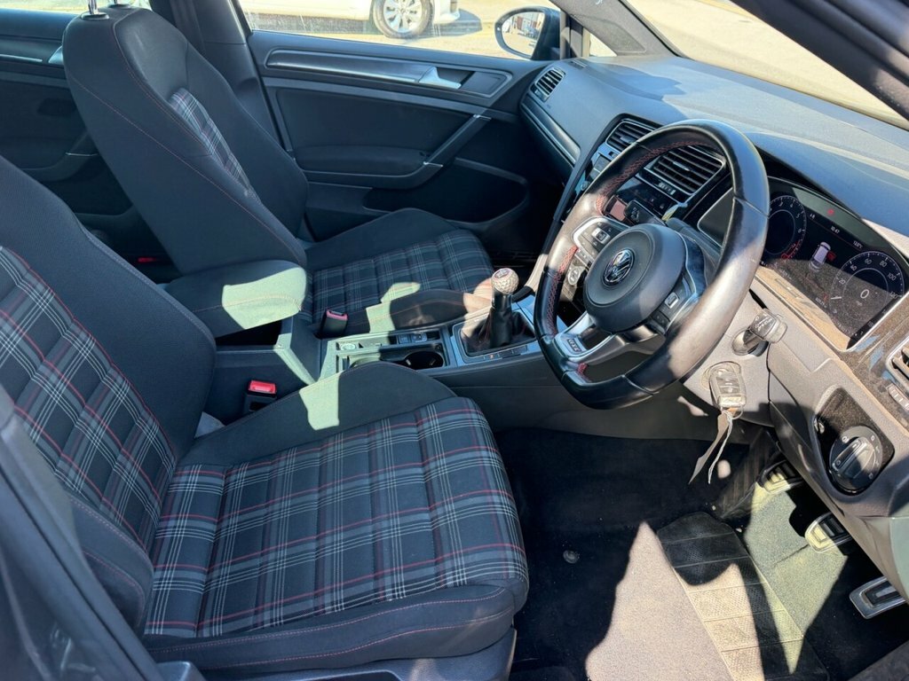 Volkswagen Golf 2L Gti VU67OMM Grey #4