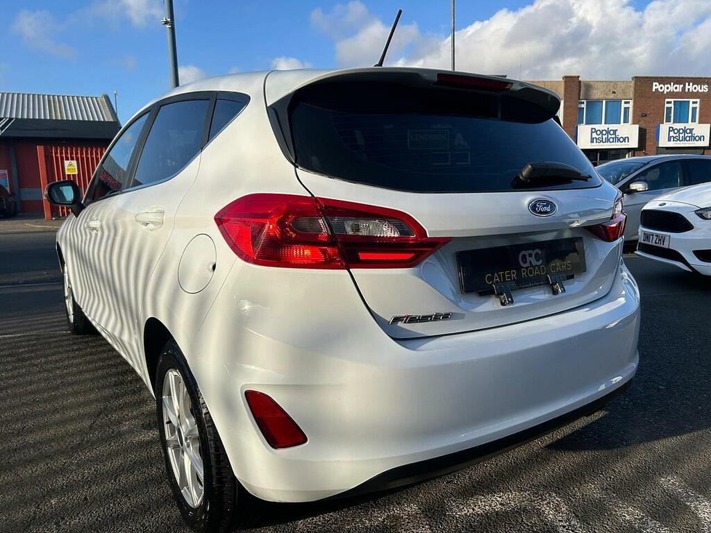 Ford Fiesta 1.0T Ecoboost Zetec Hatchback Eu WJ67VZS White #4