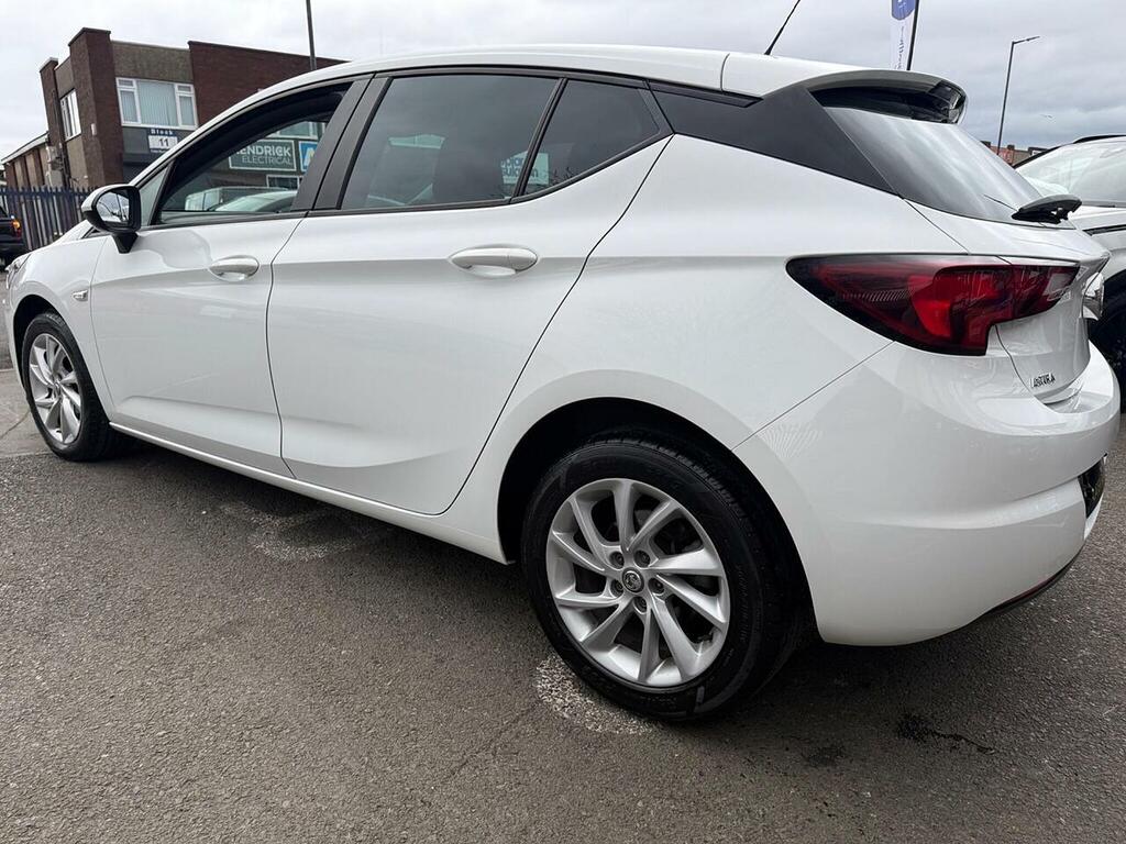 Vauxhall Astra 1.0I Turbo Ecotec Design Hatchback Manu VE19HAO White #6