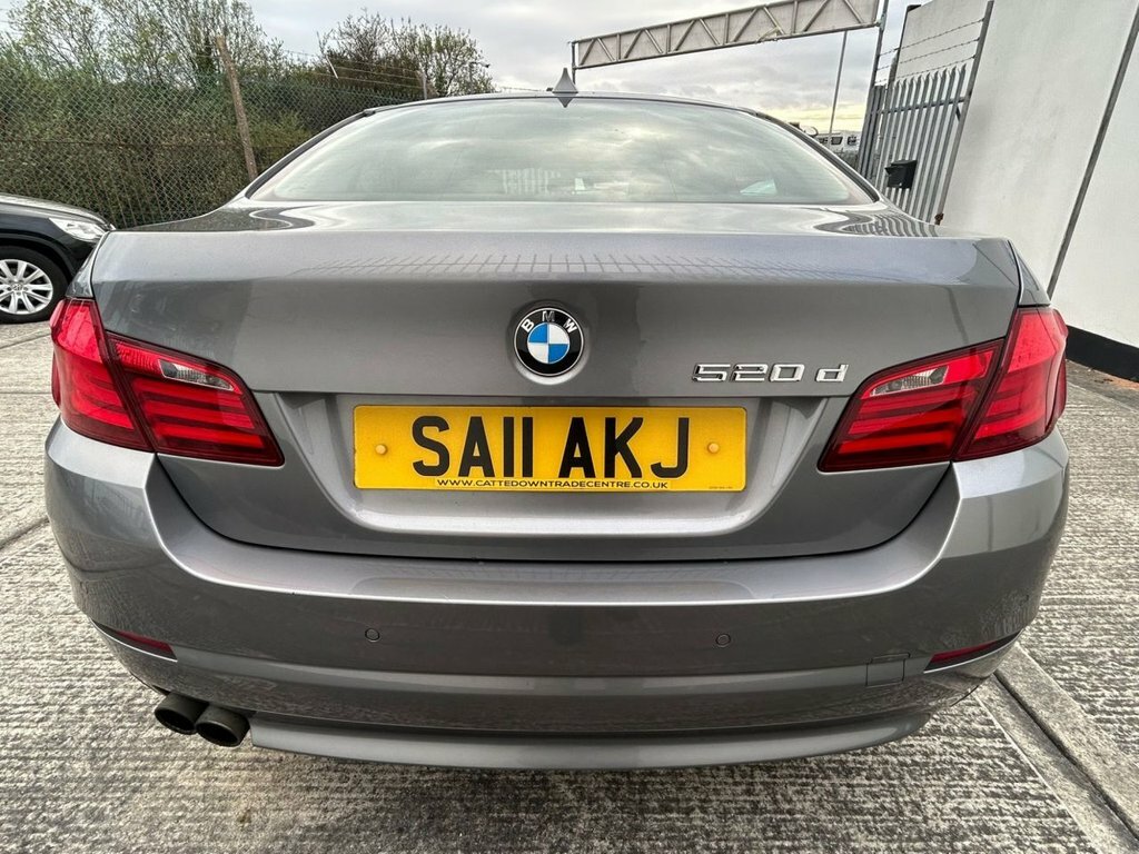 BMW 5 Series 2L Se SA11AKJ Grey #4