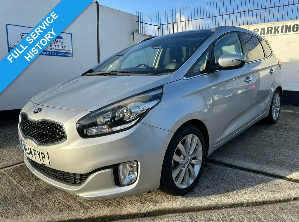 Kia Carens 1.7L 3 Silver