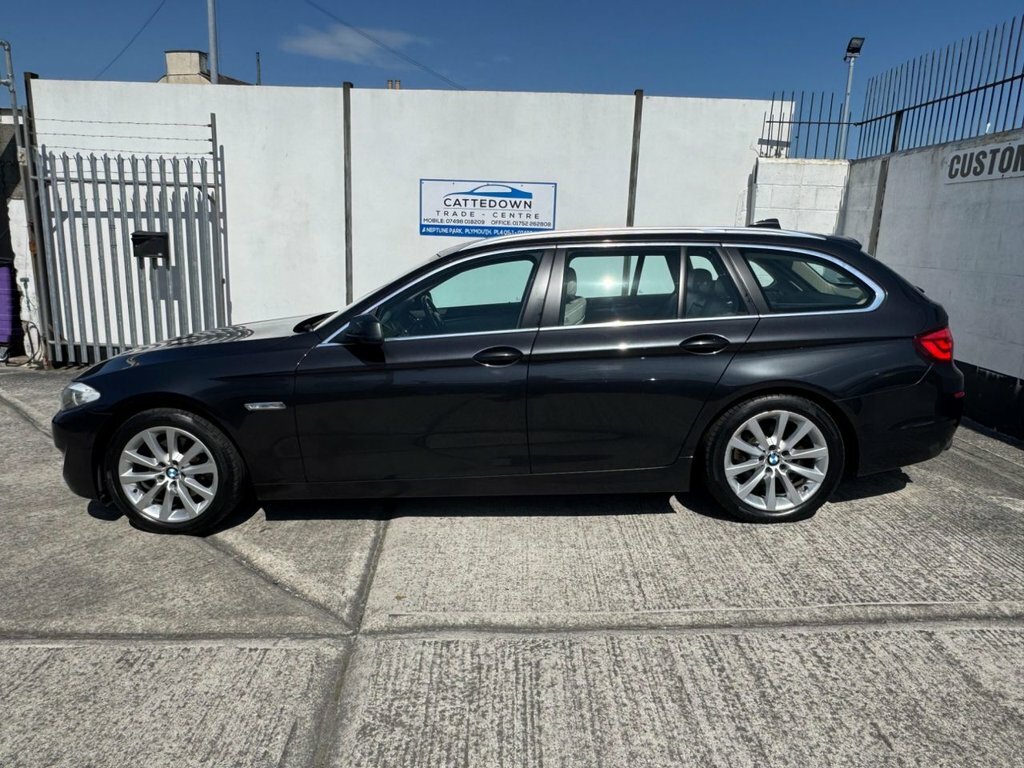 BMW 5 Series 2L Se YD61YLF Grey #2