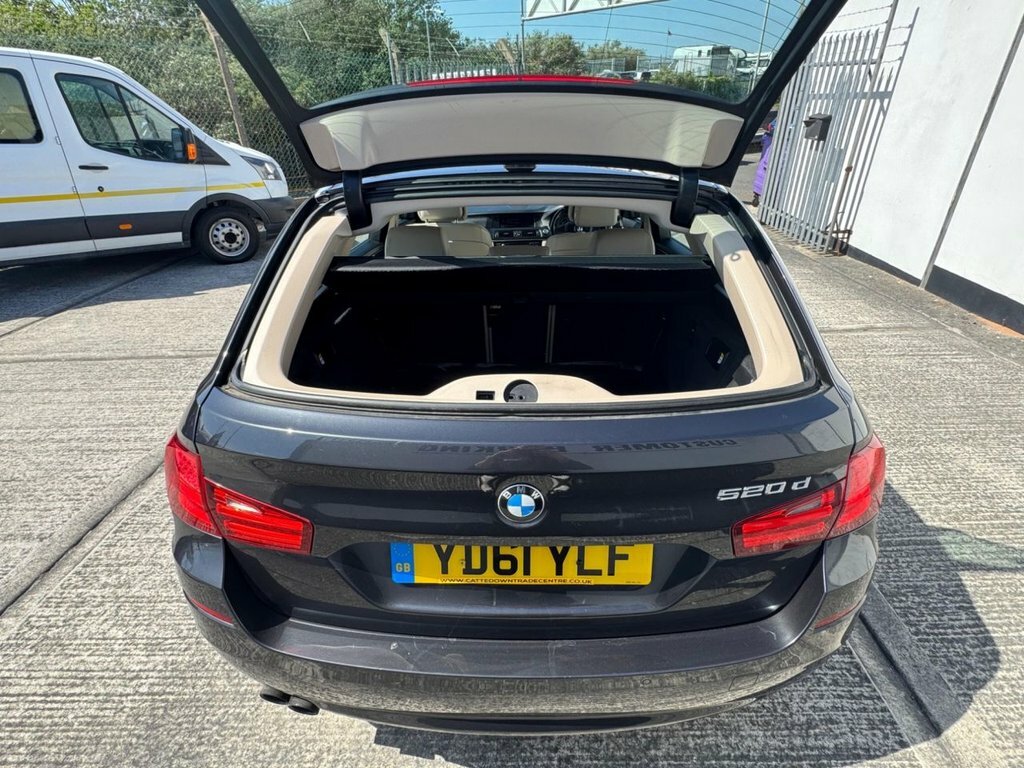 BMW 5 Series 2L Se YD61YLF Grey #4