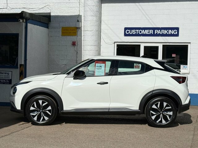 Nissan Juke Dig-t Acenta Premium Suv MC75NKE White #3