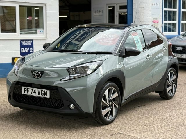 Toyota Aygo X Vvt-i Edge Hatchback Green