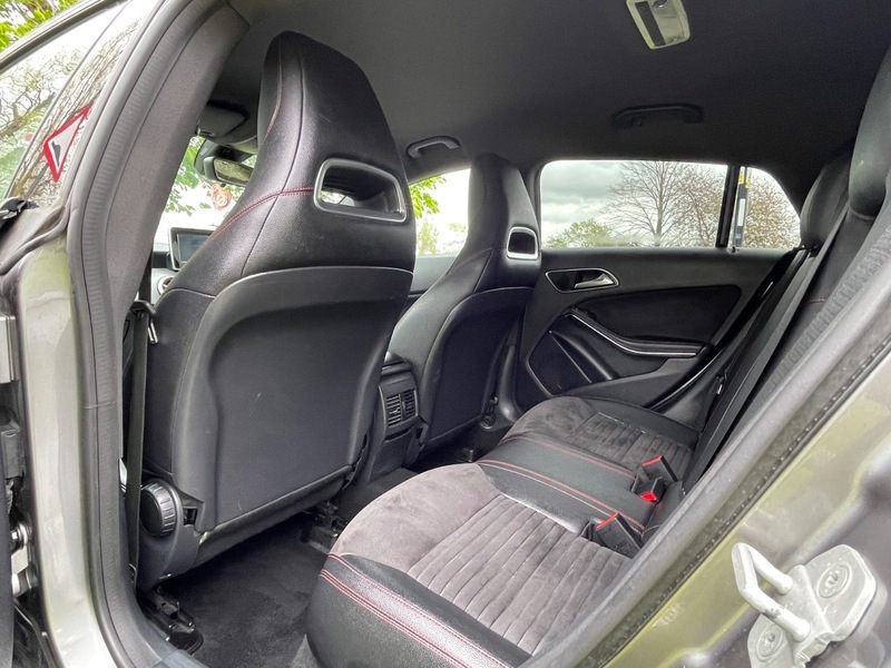 Mercedes-Benz CL Cla 200 D Sport Black #65