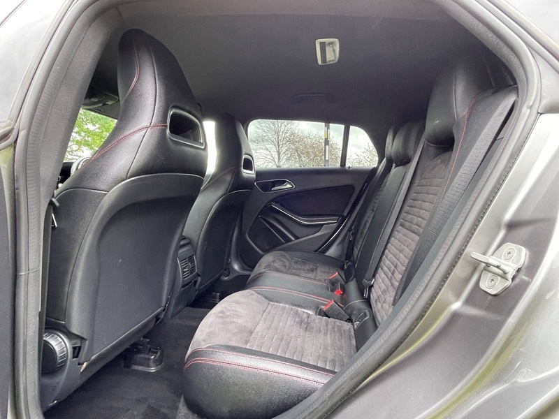 Mercedes-Benz CL Cla 200 D Sport Black #28