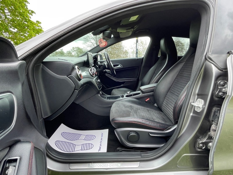 Mercedes-Benz CL Cla 200 D Sport Black #25