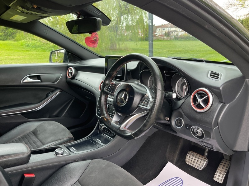 Mercedes-Benz CL Cla 200 D Sport Black #58