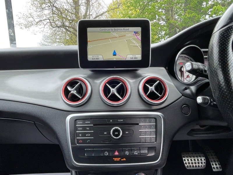 Mercedes-Benz CL Cla 200 D Sport Black #34