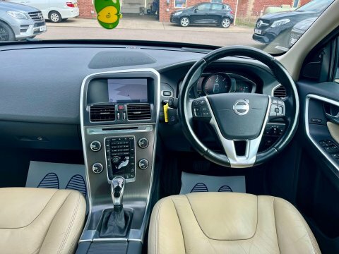 Volvo XC60 2.4 D5 Se KM63VOU Black #5