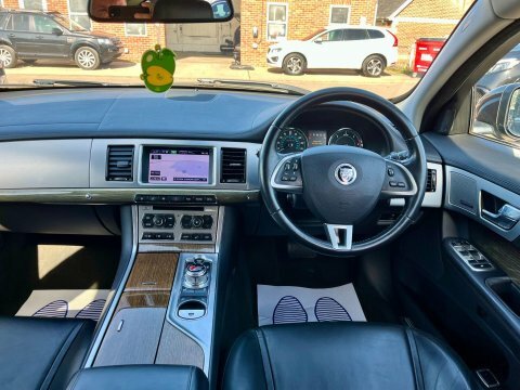 Jaguar XF 3.0D V6 Premium XJZ9511 Grey #5