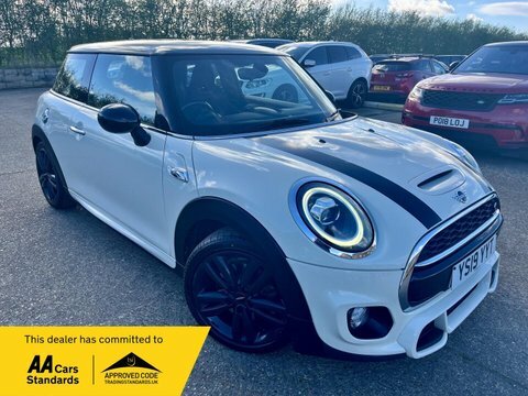 Mini Hatch 2.0 Cooper S White