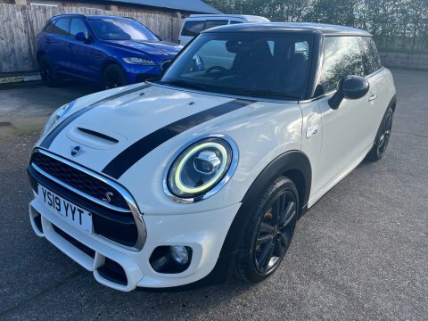 Mini Hatch 2.0 Cooper S YS19YYT White #3