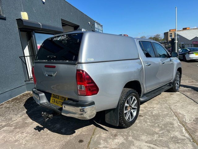 Toyota HILUX 2018 2.4 D-4d Invincible Pickup Double Cab Die Silver #5