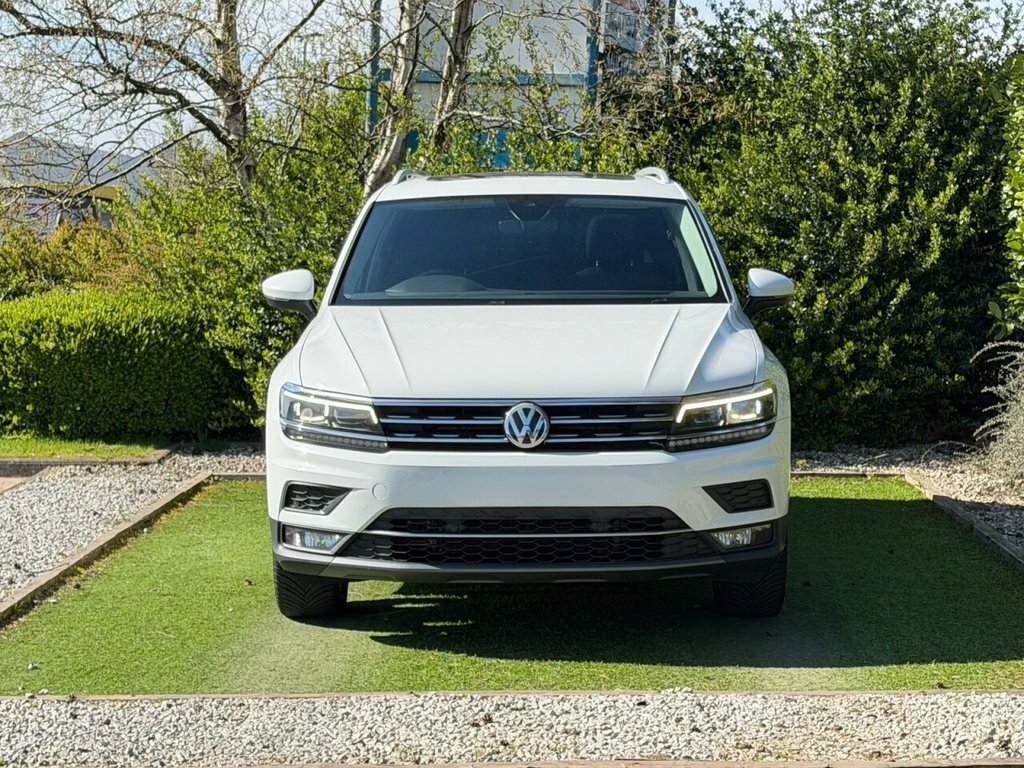 Volkswagen Tiguan 2L Sel VO18TKA White #4