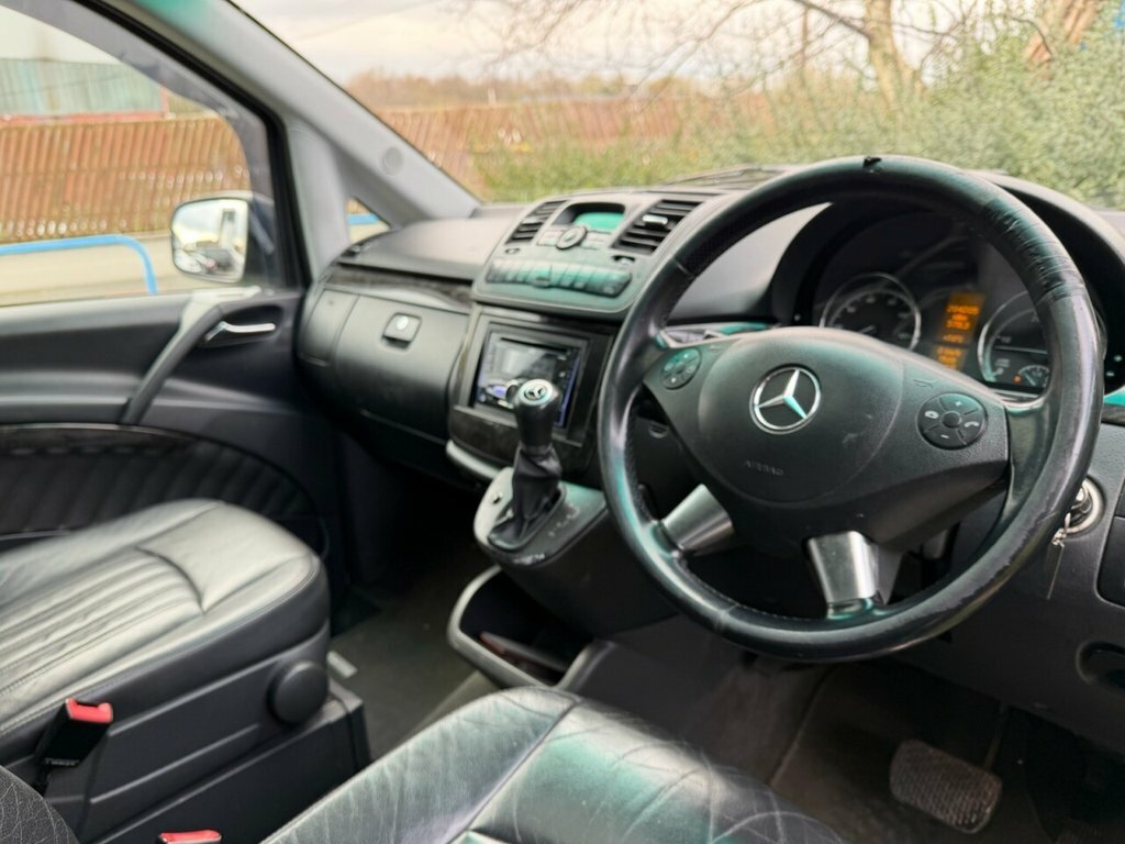 Mercedes-Benz Viano 3L Ambiente Silver #3