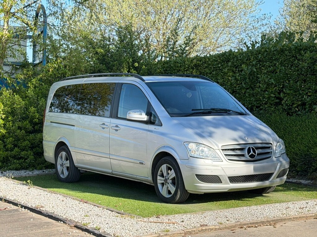 Mercedes-Benz Viano 2.2L Ambiente Silver